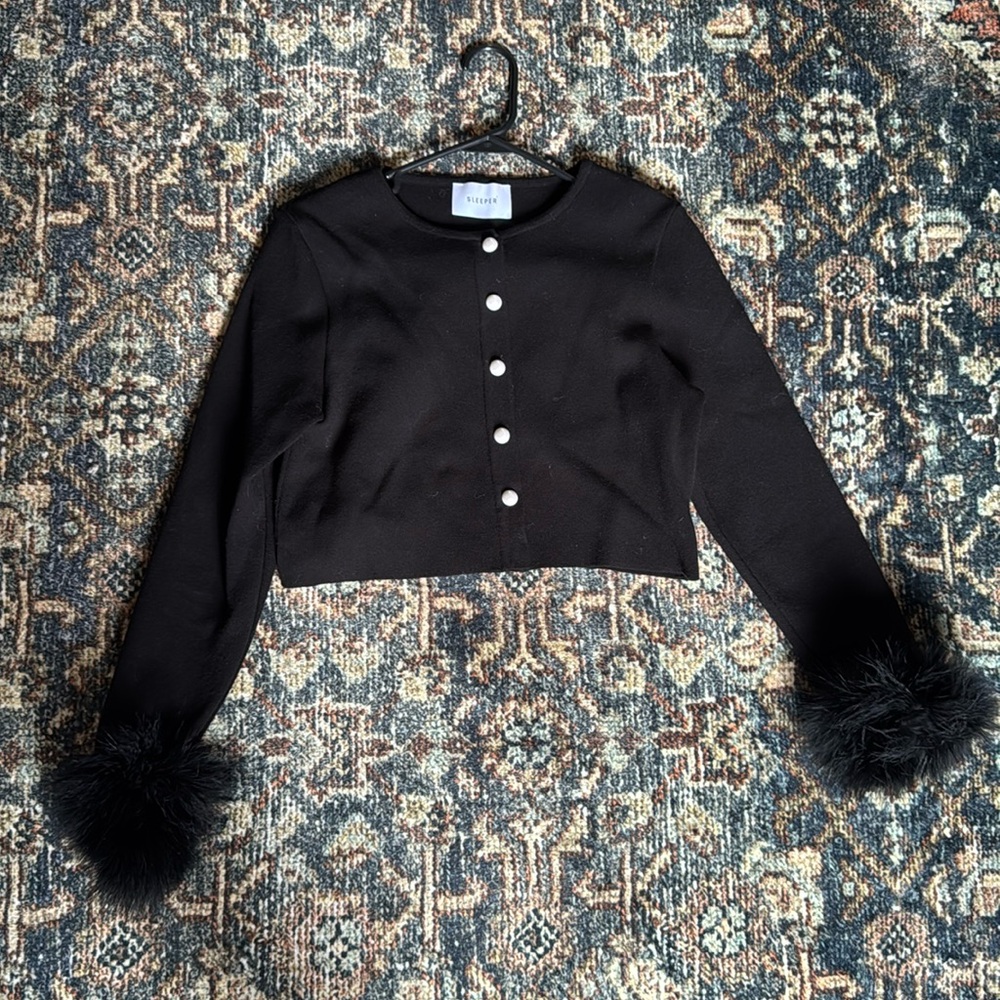 Daily sleeper cardigan with feather sleeves